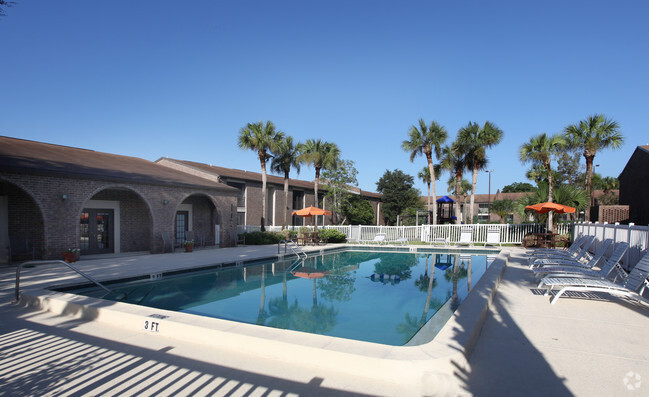 spring-glen-apartments-under-1-000-jacksonville-fl-10-rentals