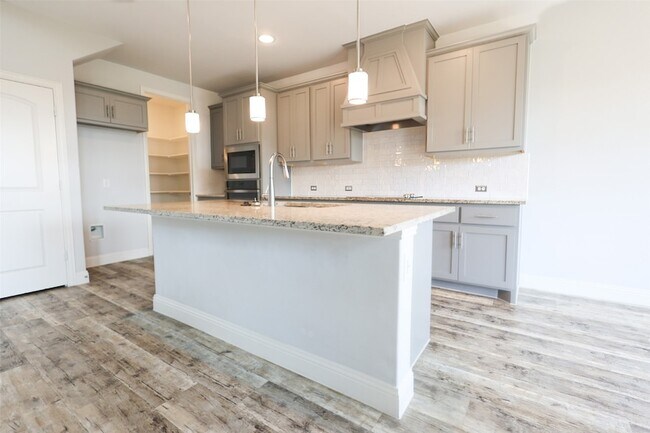 Foto del edificio - 317 Monument Hill Dr