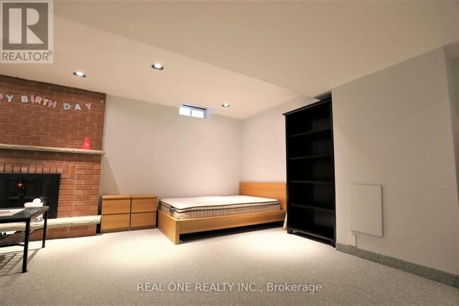 Building Photo - 5650 Haddon Hall Rd
