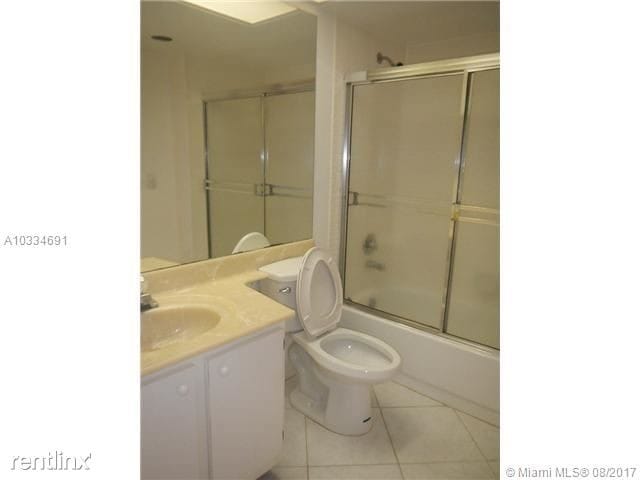 Building Photo - 13155 SW 7th Ct