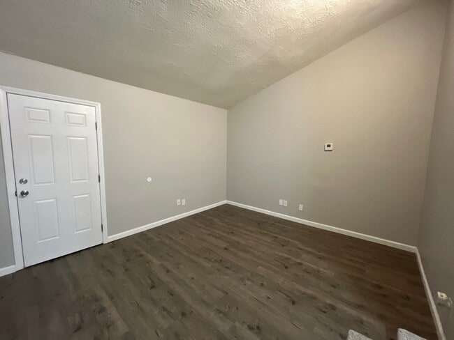 Building Photo - 961 Old Hickory Blvd