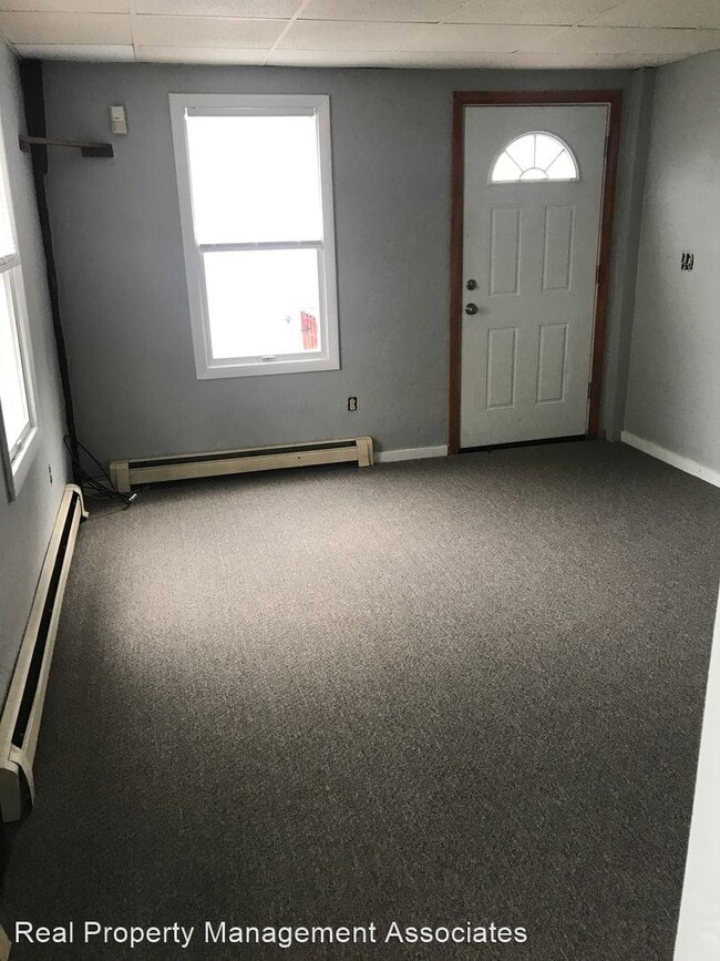Building Photo - 2 br, 1 bath House - 5 Cortelli Ct