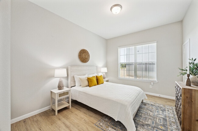 Guest Bedroom - Cadia at Lago Mar