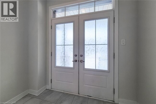 Building Photo - 167 Keelson St.