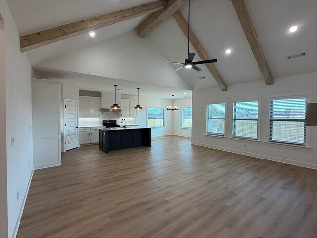 Foto del edificio - 7009 SW Basswood Ave