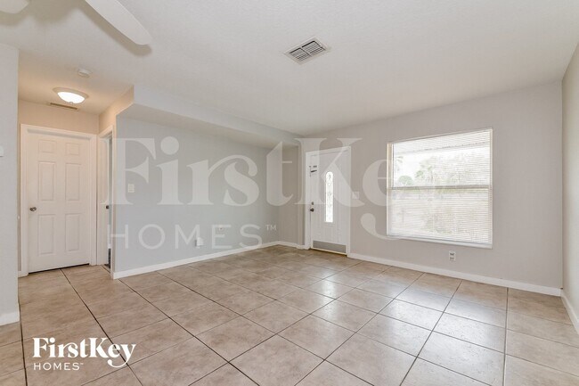 Foto del edificio - 3806 Southern Pkwy W