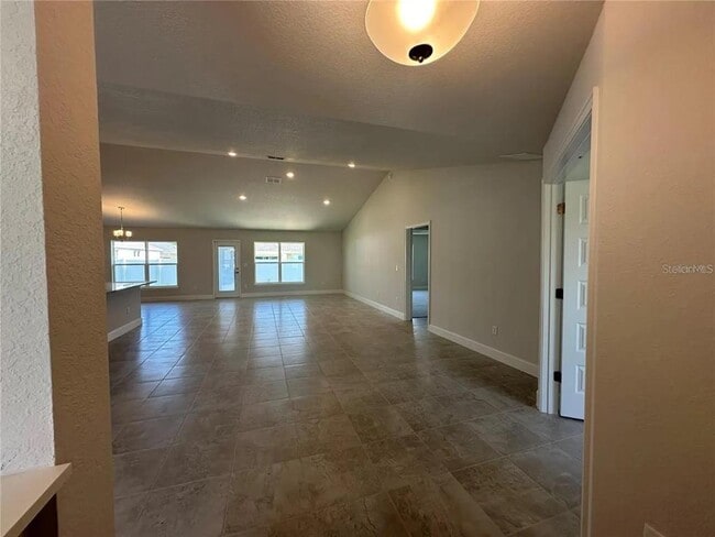 Building Photo - 4984 SW 91st PL