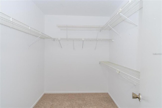 Building Photo - 660 Holbrook Cir