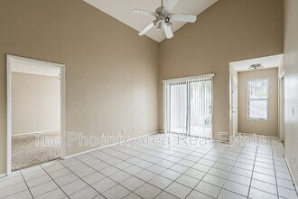 Building Photo - 850 S River Dr