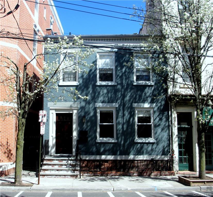 Primary Photo - 43 N Broadway