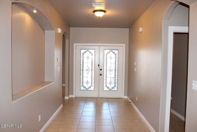 Building Photo - 7228 Camino Del Sol Dr