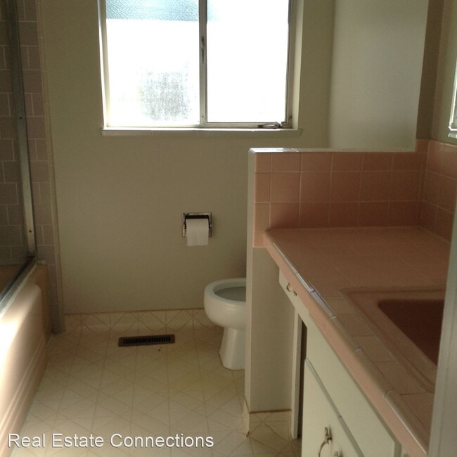Building Photo - 3 br, 2 bath House - 10420 Creston Drive