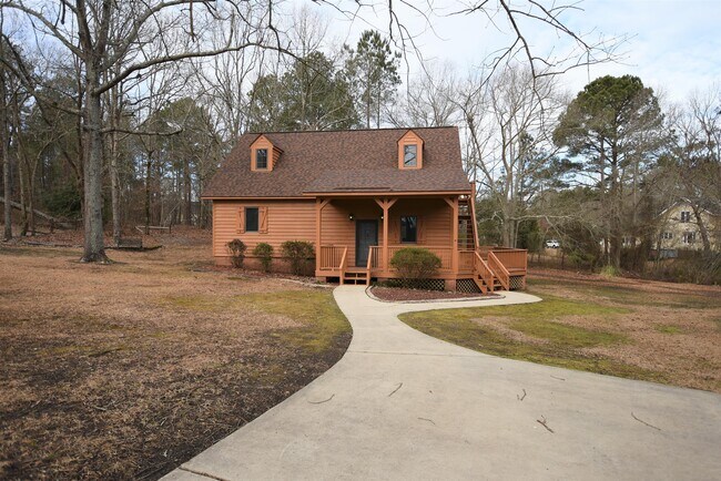 Building Photo - 45 Lookout Point