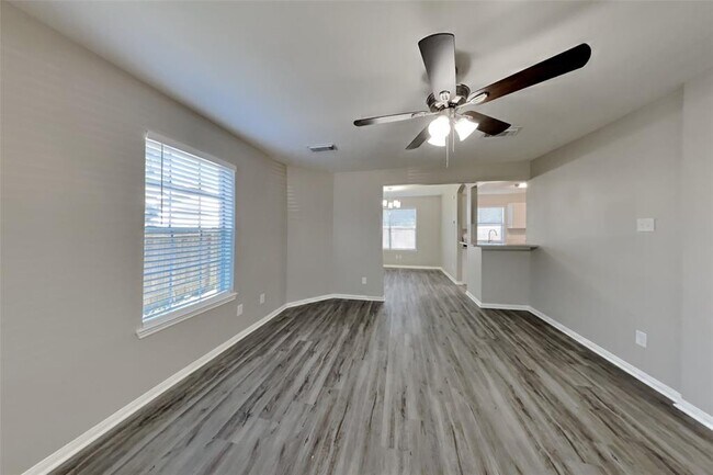 Building Photo - 3135 Rainpark Ln