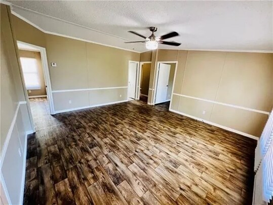 Building Photo - 347 Tonti Dr