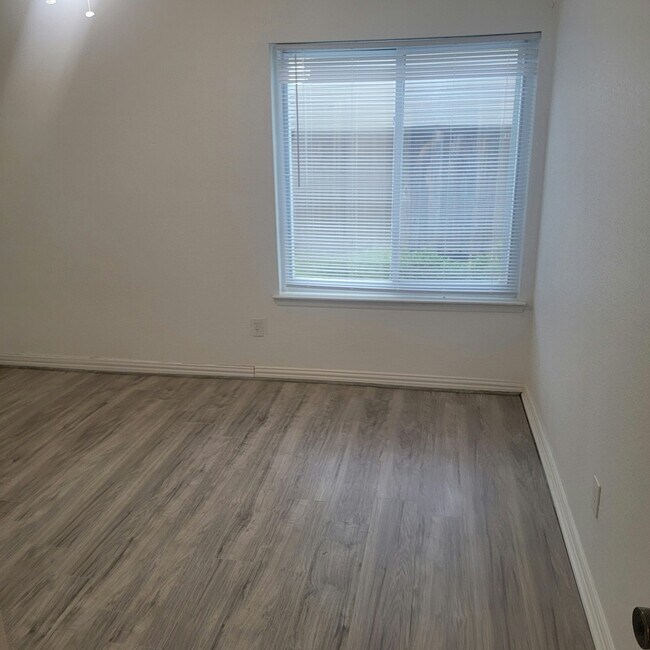 Building Photo - 12307 Gambit Drive
