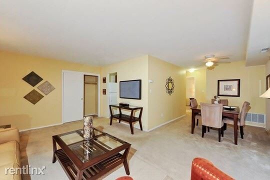 Foto del edificio - 34 Dowling Cir