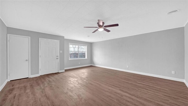 Foto del edificio - 4809 Truman St