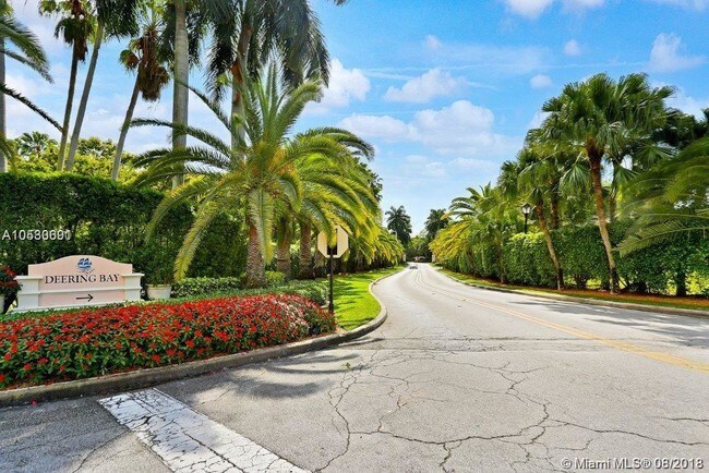 Building Photo - 13641 Deering Bay Dr