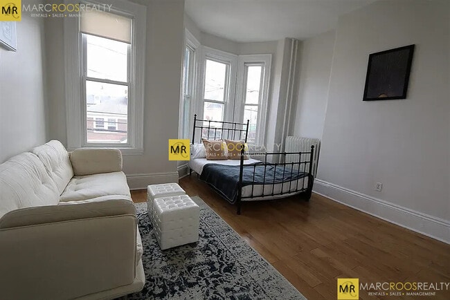 128 Washington Ave