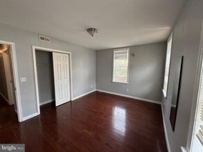 Building Photo - 1420 Wharton St