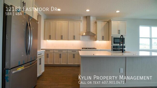 Building Photo - 12182 Eastmoor Dr