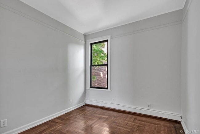 Foto del edificio - 107 N Forest Ave
