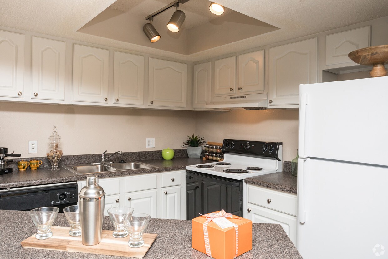 Virginia Highlands Apartments in Atlanta, GA