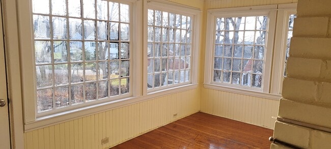 Building Photo - 20 Dunnedin Ln