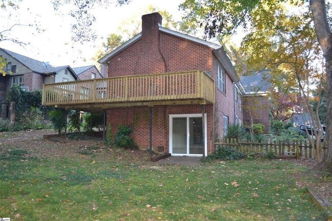 Photo - 40 Lanneau Dr House