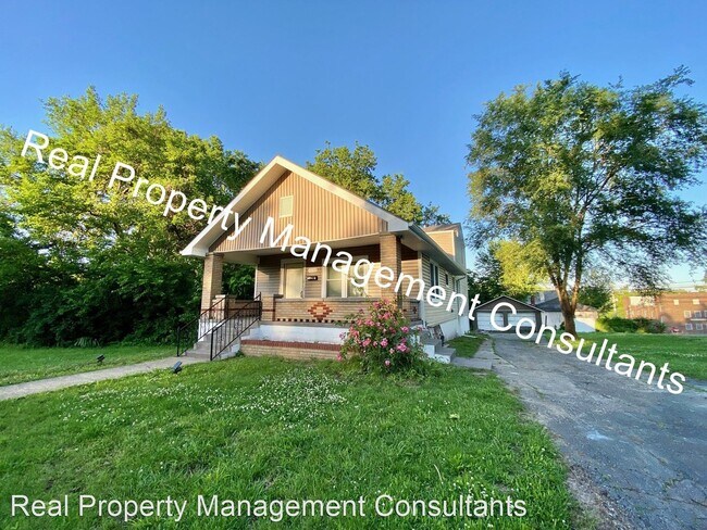 Foto del edificio - 3 br, 2.5 bath House - 2209 N Hallock St