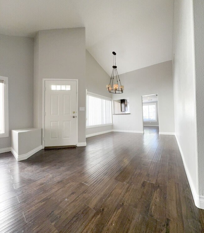 Foto del edificio - Step into this charming 3-bedroom, 2-bathroom residence in Henderson