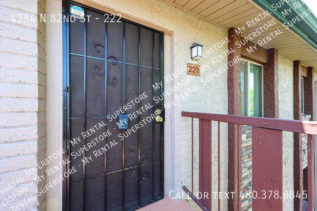 Foto del edificio - 4354 N 82nd St