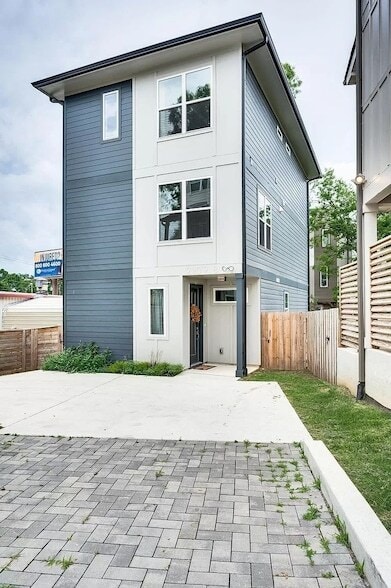 Foto principal - 2109 23rd Ave N