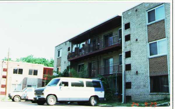 Primary Photo - Howard Hill