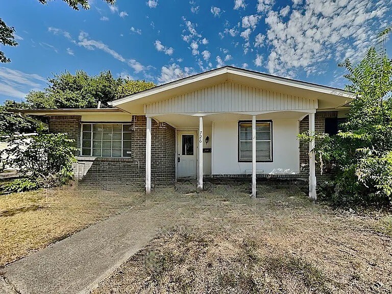 Foto principal - 726 Silverstone Dr