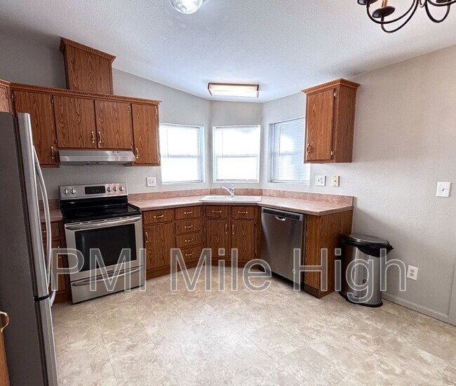 Foto del edificio - 9141 N Camenisch Way