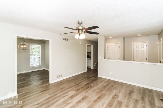 Foto del edificio - 5949 Brookside Dr SE