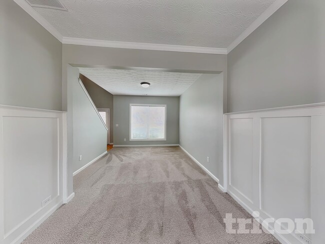 Building Photo - 1704 Chinaberry Ct