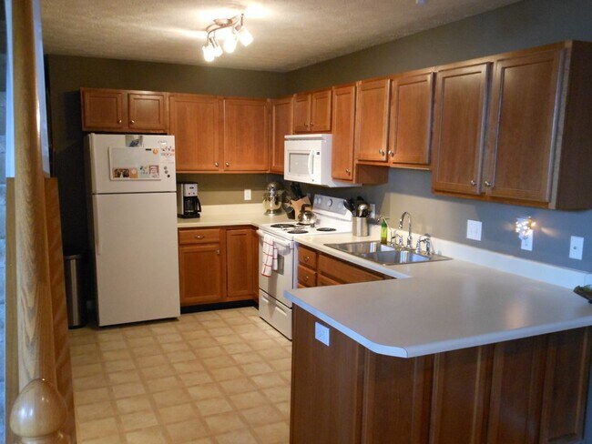 Foto del edificio - 8040 Harbor Walk Pl