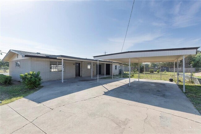 Foto del edificio - 22 N 8th St