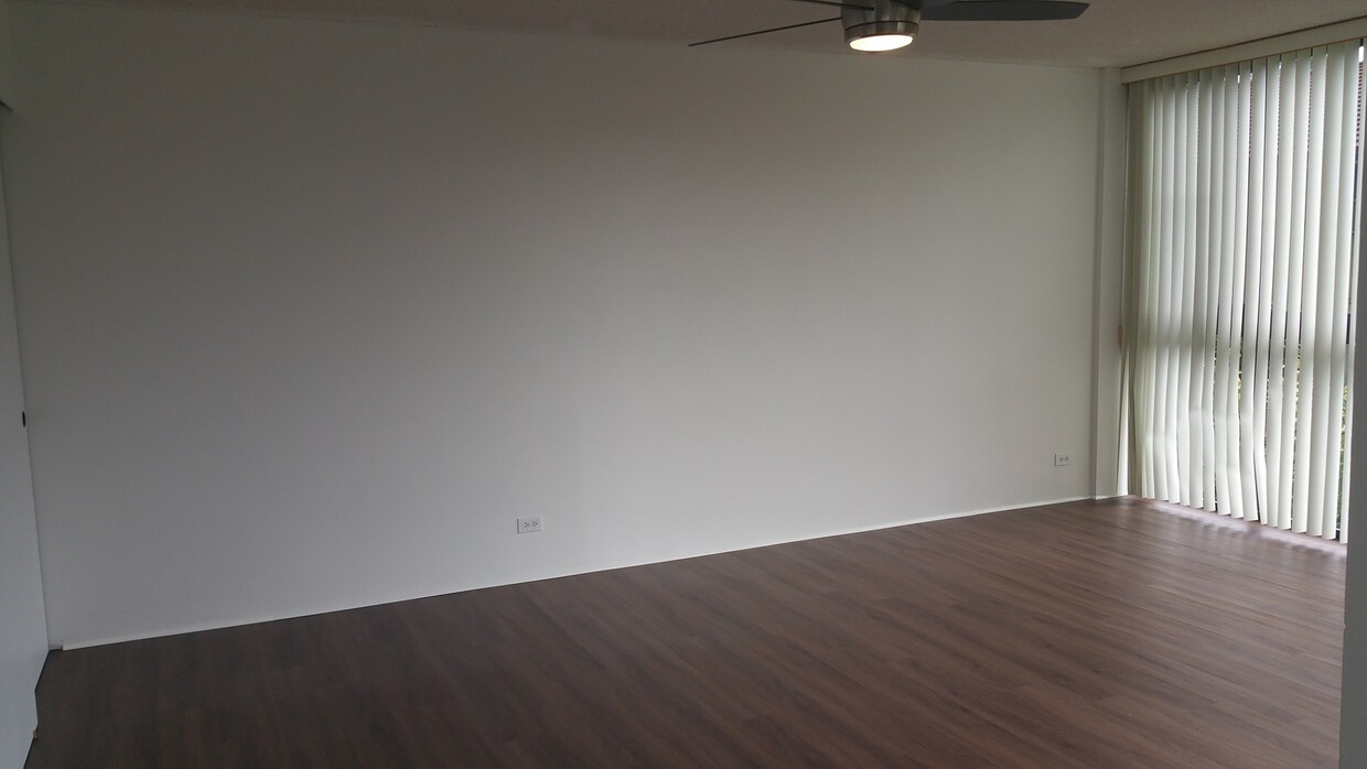 Primary Photo - Must see renovated Windward Passage