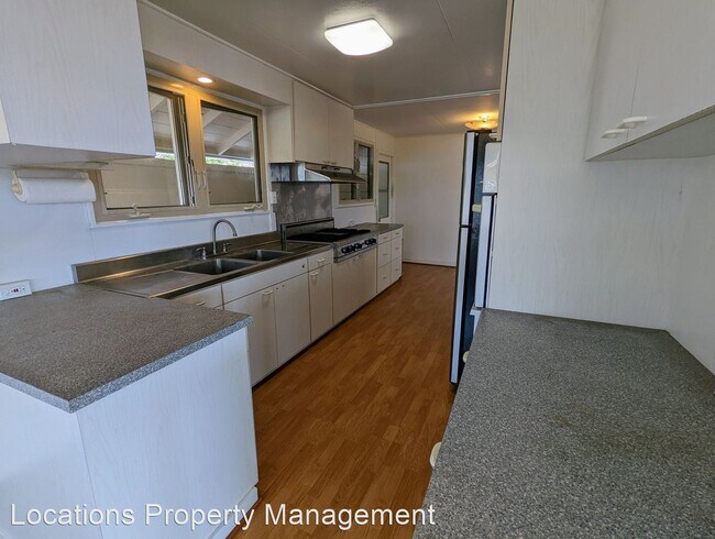 Foto del edificio - 3 br, 3 bath House - 1808 Kapalama Ave