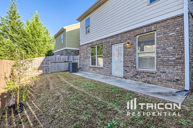 Foto del edificio - 361 Rankin Cir