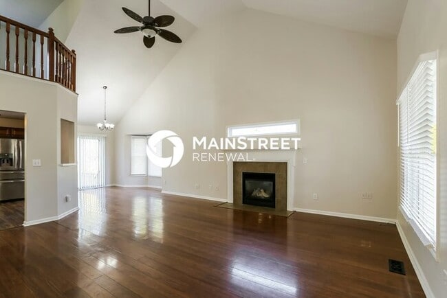 Building Photo - 3 Bedroom Pet-Friendly Home in GROVE CITY,...