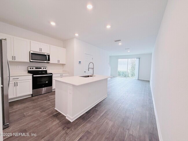 Foto del edificio - 12741 Barrack Ln