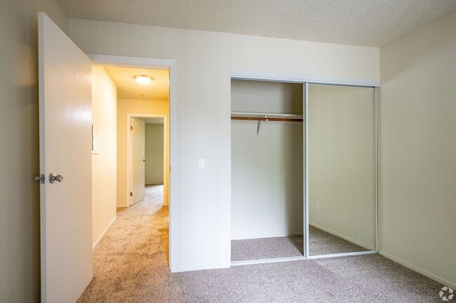 Foto del interior - Creekside Village Apartments