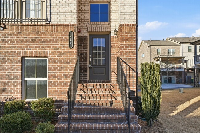 Foto del edificio - 318 Commons Ave