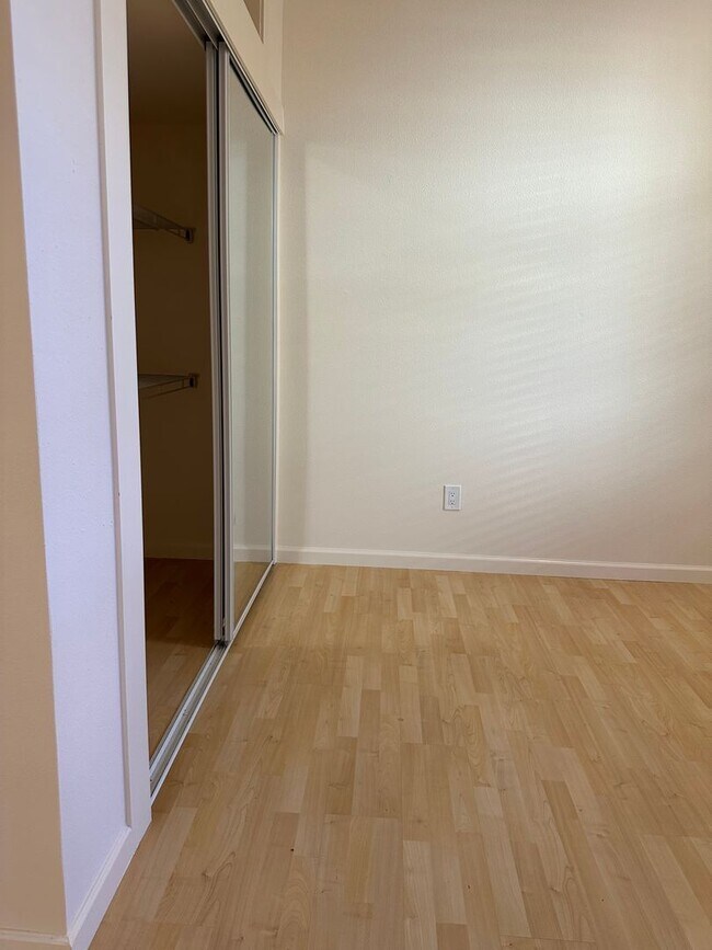 Building Photo - 4419 4th Ave