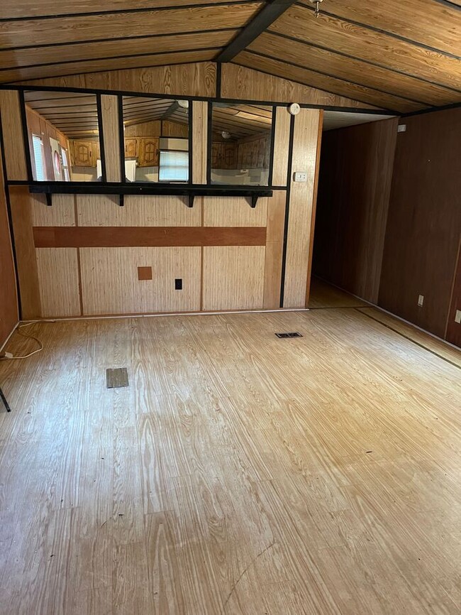 Foto del edificio - Beautiful Trailer Home